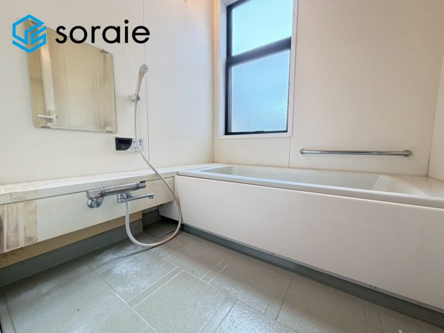 入間市久保稲荷3丁目　中古戸建の浴室|7月3日撮影
