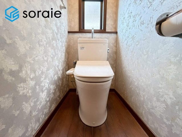 入間市久保稲荷3丁目　中古戸建のトイレ|7月3日撮影