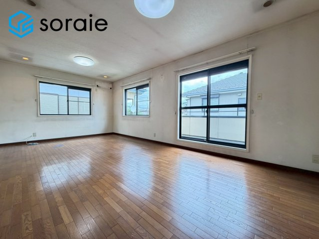 入間市久保稲荷3丁目　中古戸建の居間・リビング|7月3日撮影　2世帯2階部分