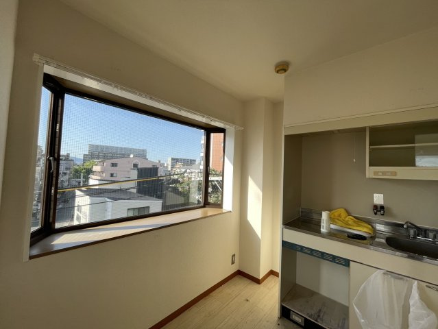 ハイツ上新小松