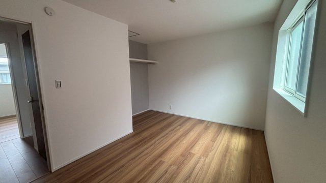 引野4丁目②2号棟の洋室