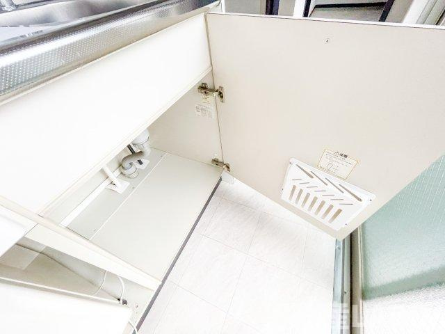 アバンサール遠里小野の収納