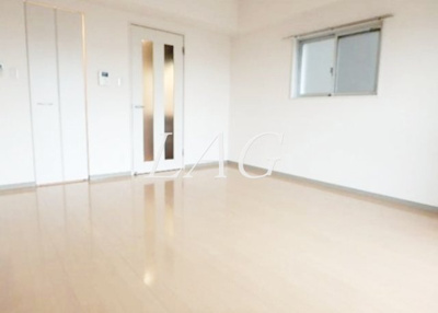 【居間・リビング】 | レグルス立川 | 洋室のお部屋です。