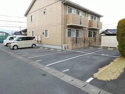 【駐車場】 | シュプルング黒川 A棟