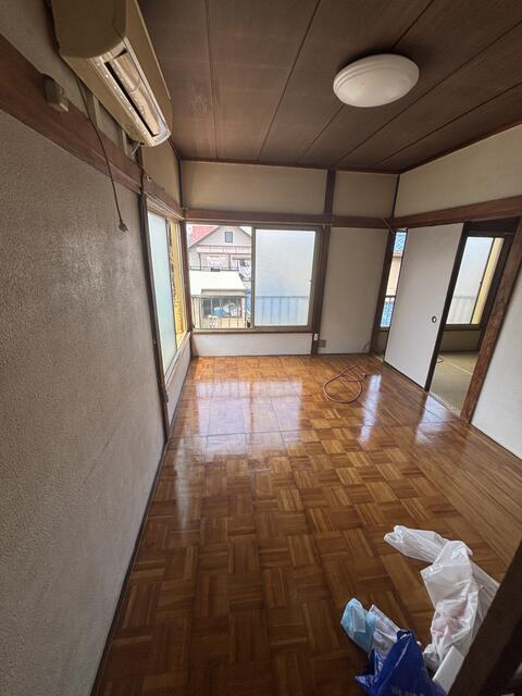 大洋コーポの洋室