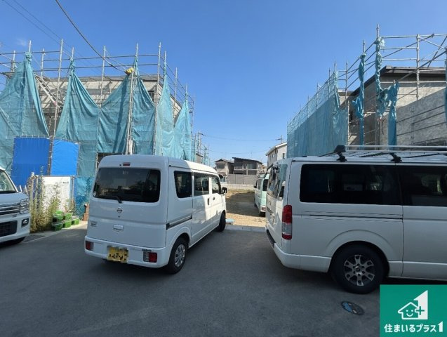 1(土)2(日)現地案内可能！　香芝市上中　の前面道路含む現地写真|周辺は閑静な住宅街です。前面道路もしっかりと有りますので車の出し入れも安心ですよ！