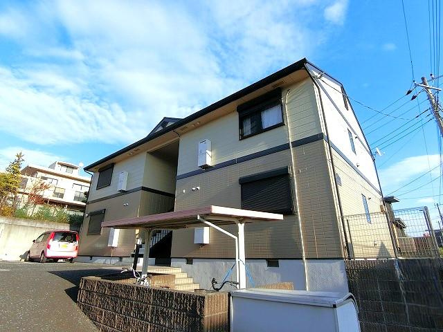 コンフォールＡの外観|建物外観を気になさる方へ、見た目の良い物件です