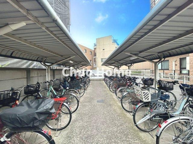 西日暮里ローヤルコーポの駐輪場|【自転車置き場】最新の空き状況や費用などの詳細は担当スタッフまでお問い合わせください。