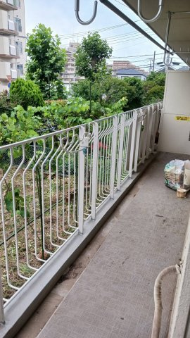 西船橋グリーンハイツ2号棟のバルコニー