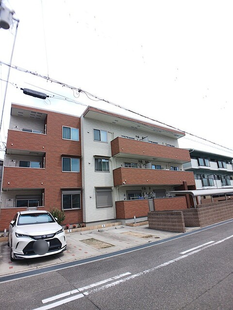 チアフル　フロッグの内装
