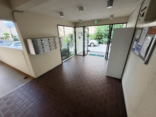 ハイツ山田南のロビー