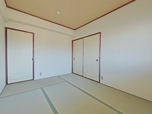 ハイツ山田南の和室