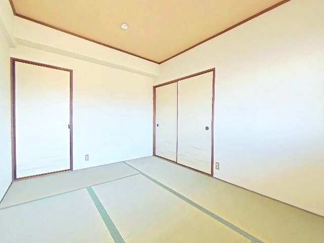 ハイツ山田南の和室