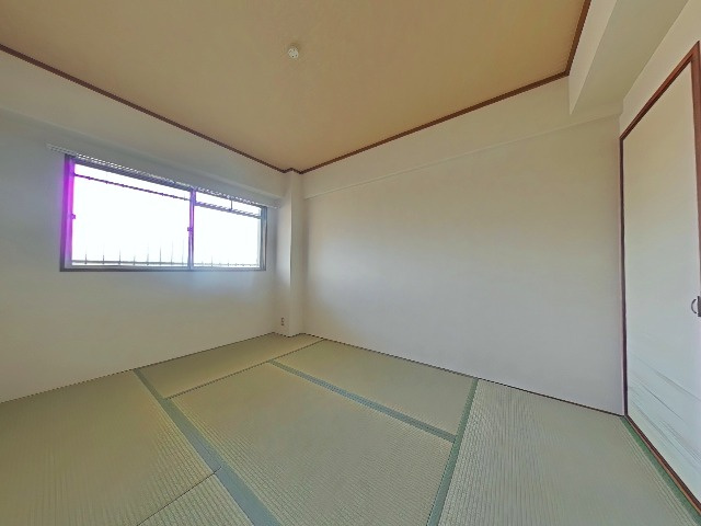 ハイツ山田南の和室