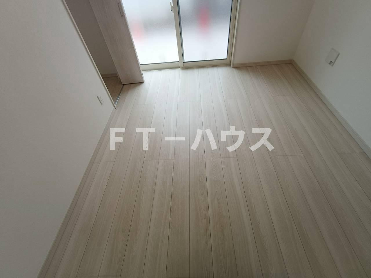 明和レジデンスの居間・リビング