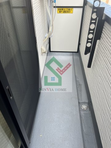 メルディアひばりヶ丘のバルコニー