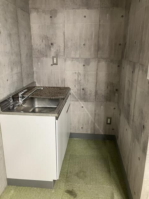 中野区東中野１丁目の事務所のキッチン
