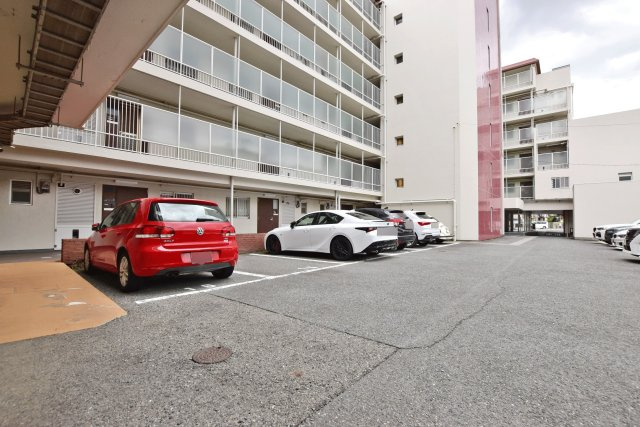 シーアイマンション夙川の駐車場|敷地内駐車場(月額10000円)※空き状況要確認