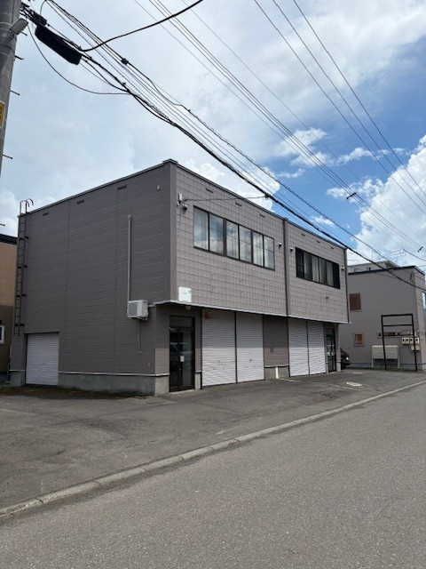 北42条東6丁目倉庫付事務所２の画像