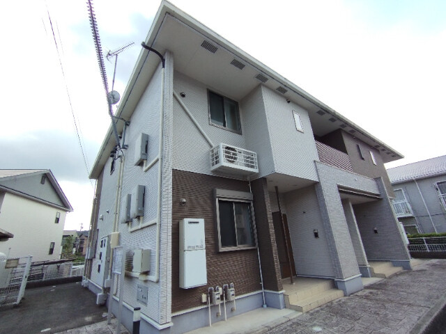 グランディール藤川の外観