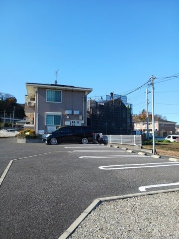 シャンド．ソレイユの駐車場
