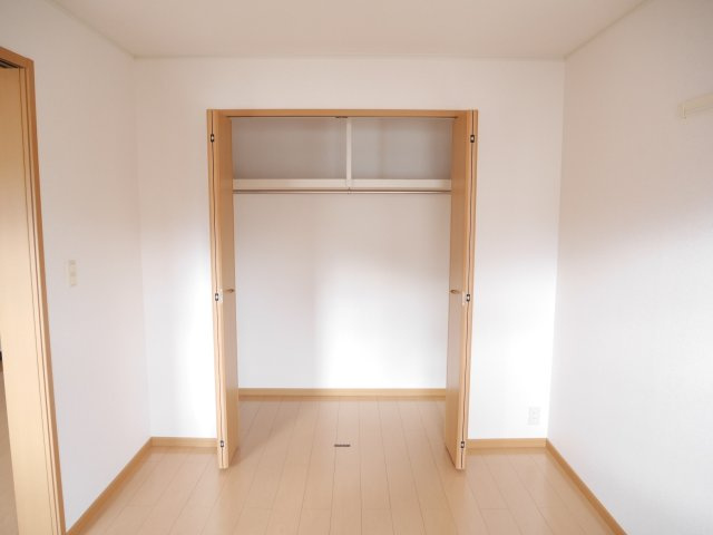 プラシード野中　Ａの収納