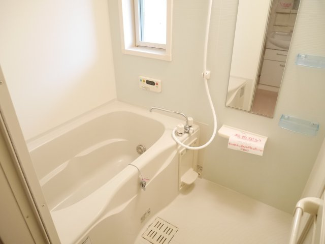 プラシード野中　Ａの浴室