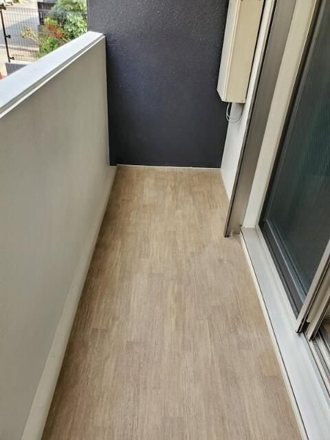 相模原市緑区東橋本２丁目の賃貸マンションのバルコニー
