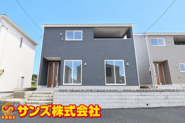 郡山市田村町東山１丁目1期　　　２号棟　　　守山小学校、守山中学区の外観|南側から見た外観♪