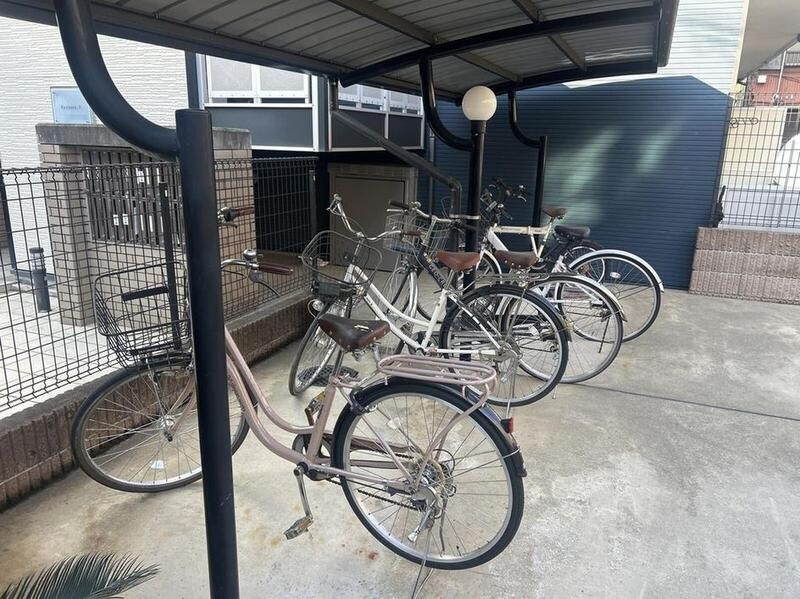 レオパレスラポールⅠの駐車場|73647042_13.jpg