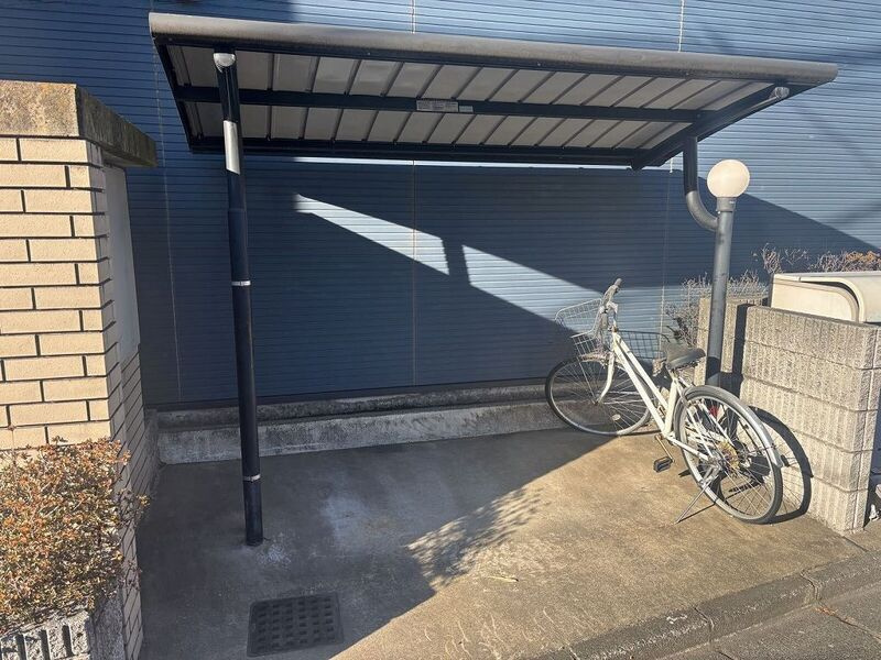 レオパレスすずしろの駐車場|74997515_6.jpg