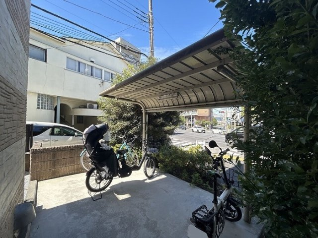 レオパレスＮＥＯ貫井町の駐車場|74997468_8.jpg