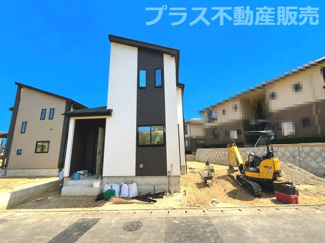【外観】 | 現地写真。同じ物件を見るなら、プラス不動産販売にお任せ下さい。