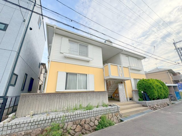 コモード仁川の外観|建物外観を気になさる方へ、見た目の良い物件です