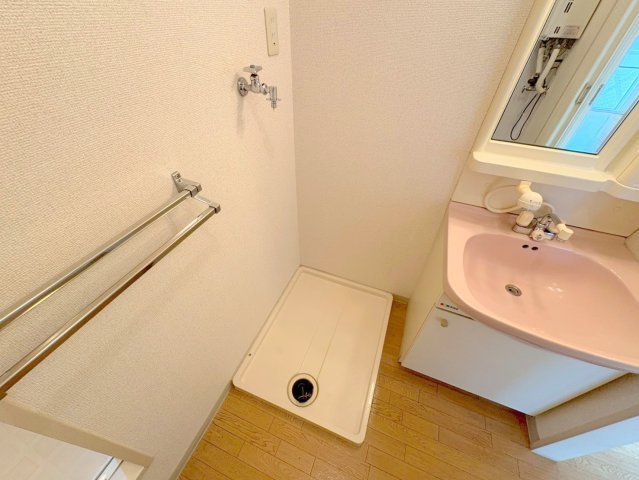 コモード仁川の洗面所|洗面所です