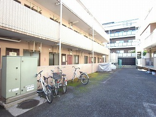 フォレストスズキの駐車場|58877512_24.jpg