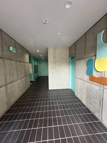 エメラルドマンションのロビー|75026018_14.jpg