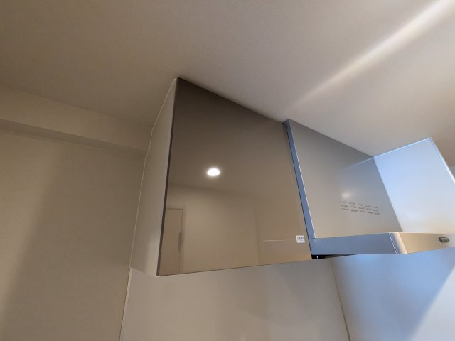 Log登戸station westの収納
