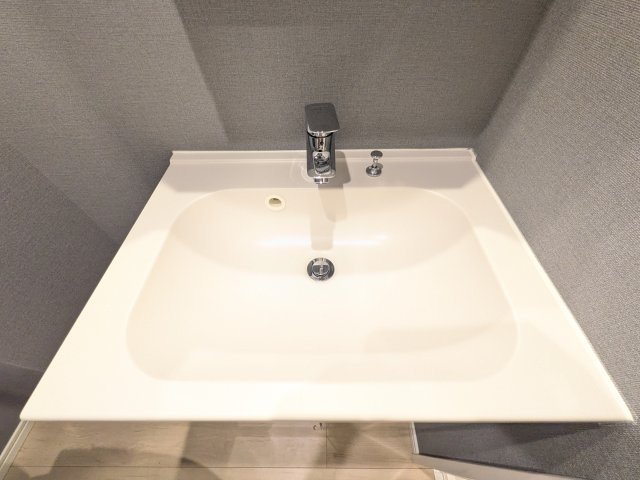 Log登戸station westの洗面所|同間取り別部屋の参考写真です。
