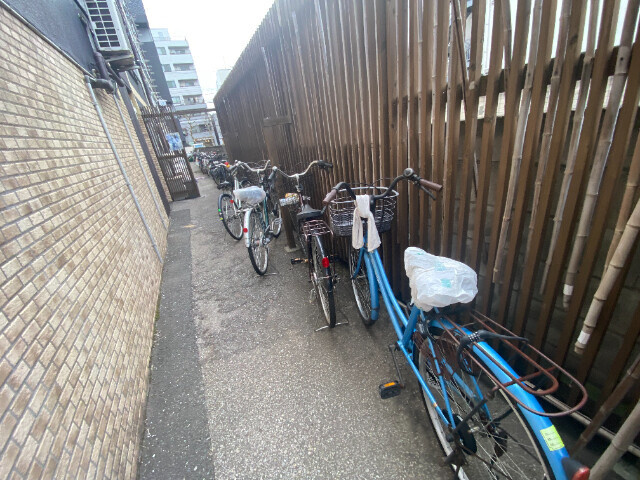 サンライズコーポの駐車場|75034293_6.jpg