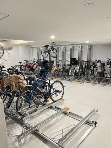 リビオレゾン千代田岩本町ルジェンテの駐車場|37035606_14.jpg