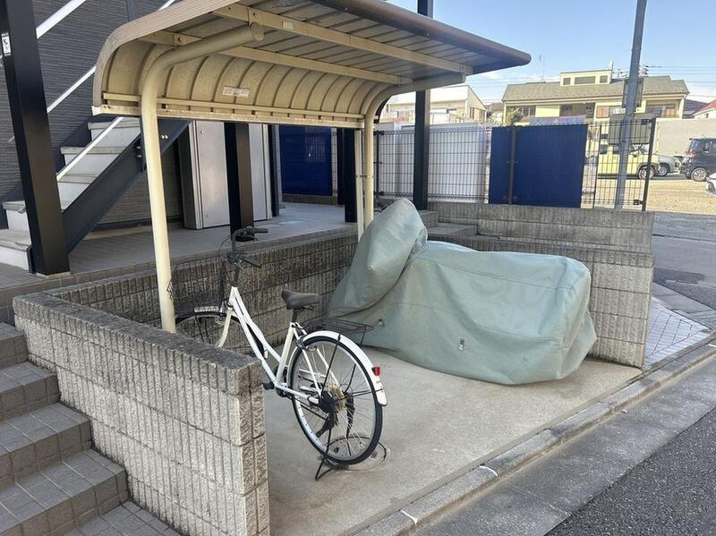 レオパレスエーデルハイムの駐車場|75045322_8.jpg
