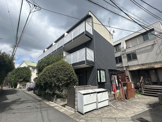 レオパレスパルフェタムール北沢の外観|74637429_20.jpg