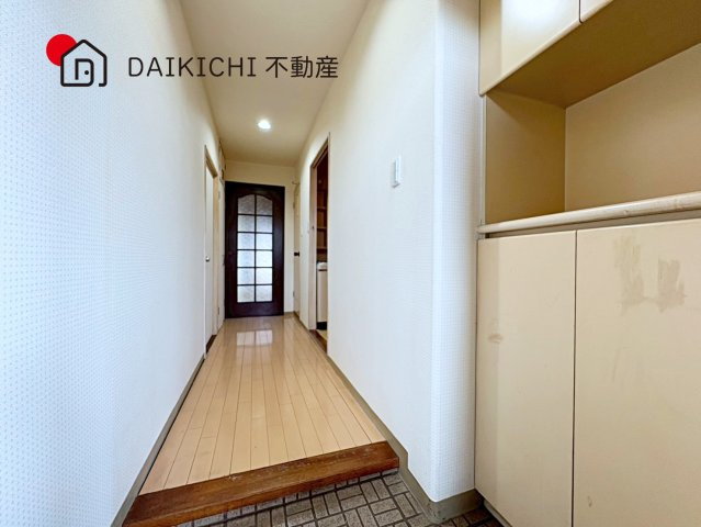 【玄関】 | エンゼルハイム鴻巣
