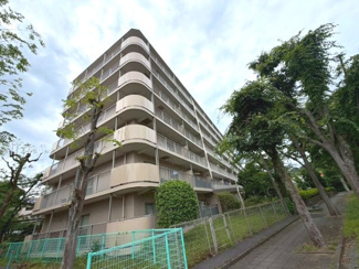 【外観】 | 読売ランド前ハイデンス | 緑に囲まれたマンションとなっております！
