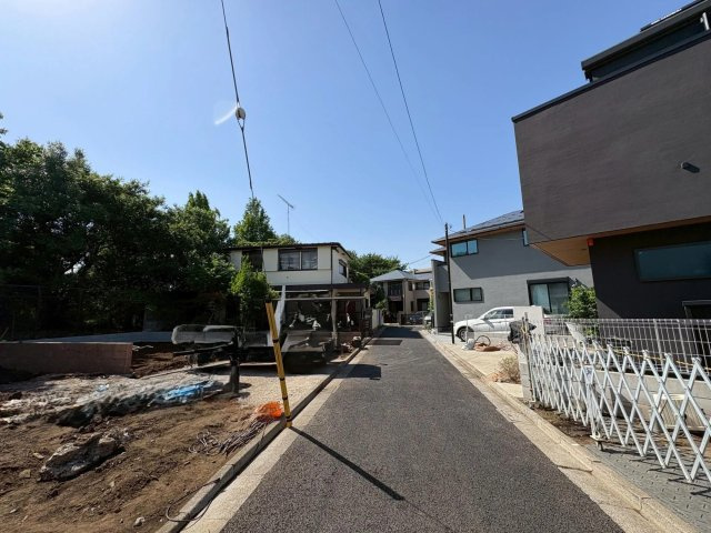 練馬区立野町　耐震×東京ゼロエミ住宅　全2棟の前面道路含む現地写真