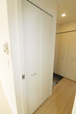 郡山市田村町東山１丁目第1　　　４号棟　　　守山小学校、守山中学区の洋室|※同社施工例