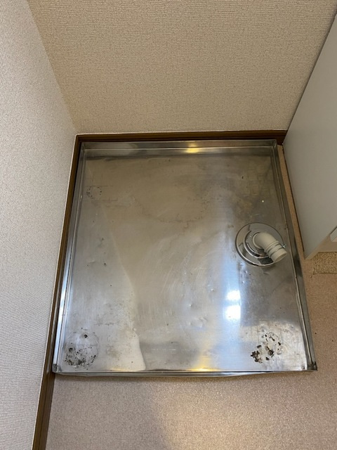 中田ビルの設備|室内洗濯機置き場