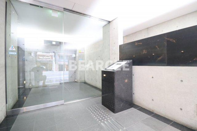 【エントランス】 | アーバンフラッツ四条西洞院 | 建物の内部です