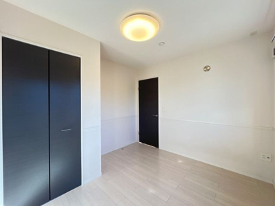 【洋室】 | ルナフェリーチェ